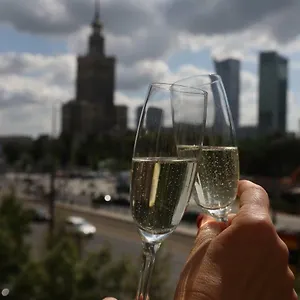https://eloft-marszalkowska.warsawhotelspoland.com